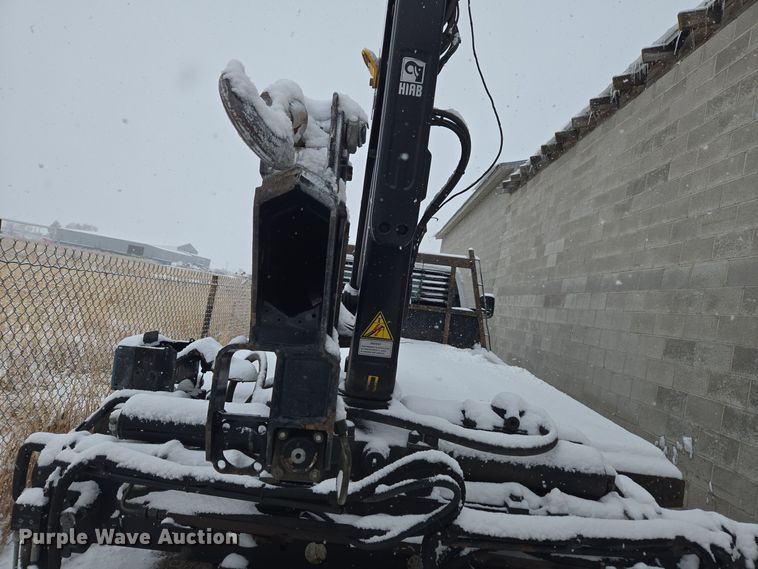 image for item DT7026 2016 Dodge Ram 4500HD flatbed truck