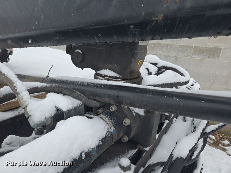 image for item DT7026 2016 Dodge Ram 4500HD flatbed truck