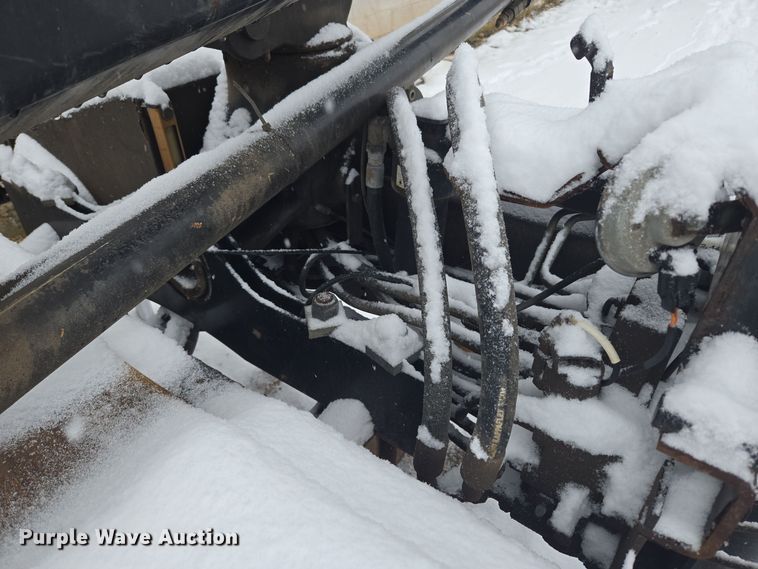 image for item DT7026 2016 Dodge Ram 4500HD flatbed truck