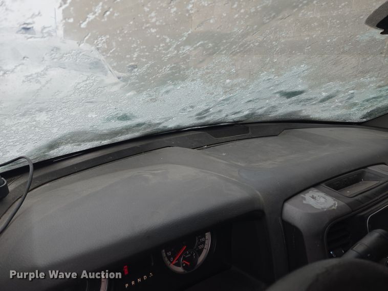 image for item DT7026 2016 Dodge Ram 4500HD flatbed truck