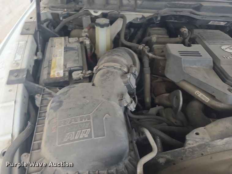 image for item DT7026 2016 Dodge Ram 4500HD flatbed truck