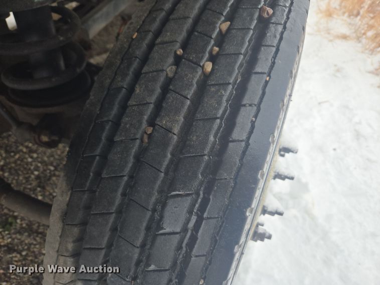 image for item DT7026 2016 Dodge Ram 4500HD flatbed truck