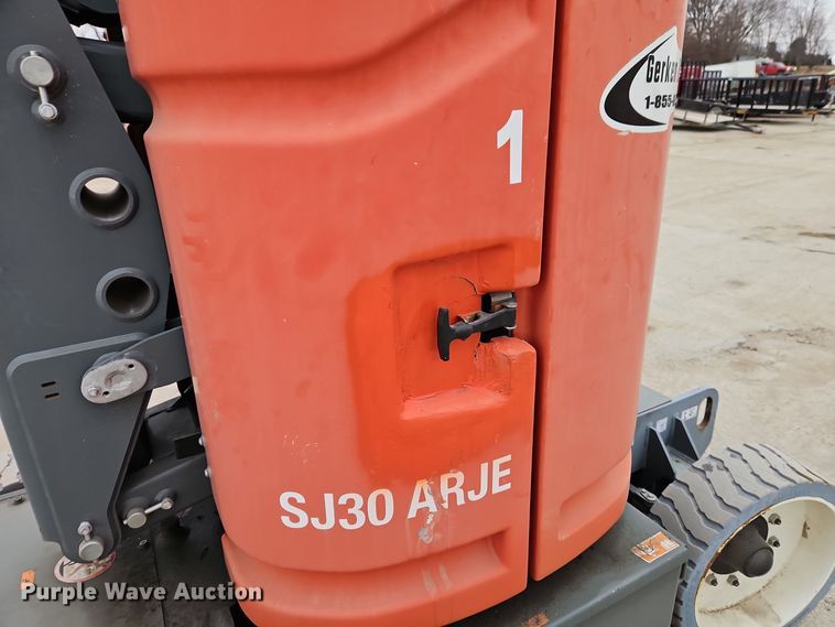 image for item DT7582 2017 Skyjack SJ30 ARJE boom lift