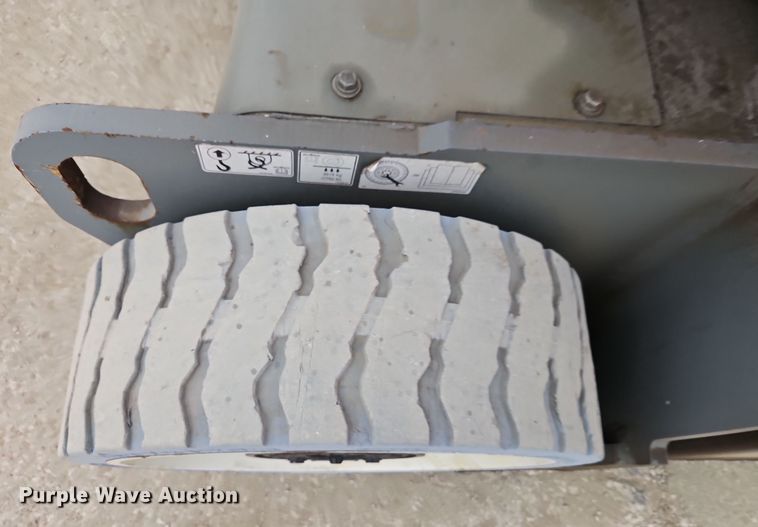 image for item DT7582 2017 Skyjack SJ30 ARJE boom lift