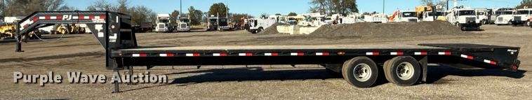 image for item EG2283 2015 PJ Trailers equipment trailer