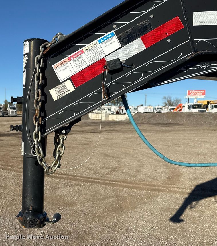 image for item EG2283 2015 PJ Trailers equipment trailer