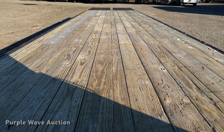 image for item EG2283 2015 PJ Trailers equipment trailer