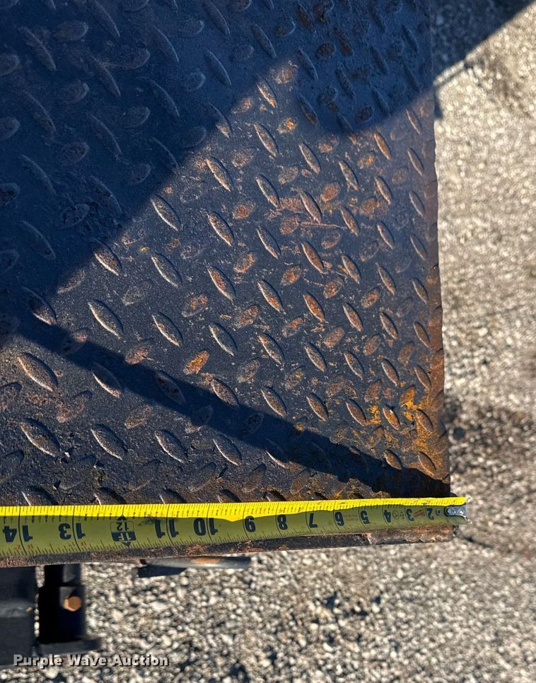 image for item EG2283 2015 PJ Trailers equipment trailer