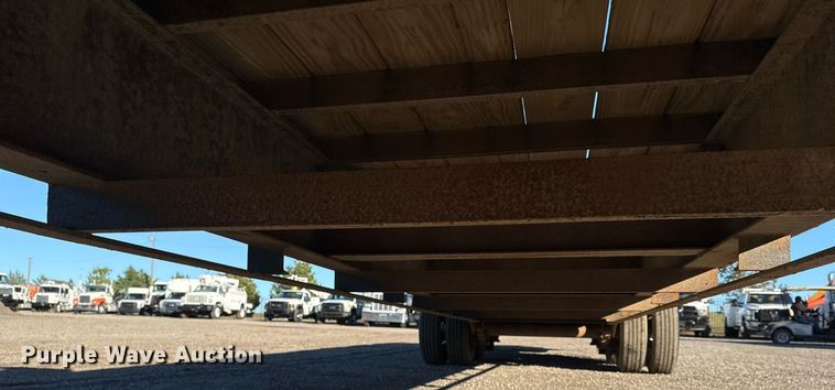 image for item EG2283 2015 PJ Trailers equipment trailer