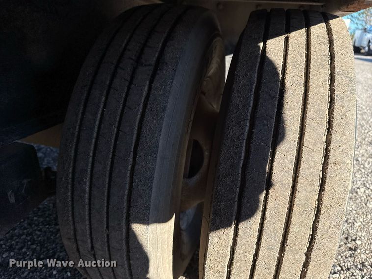 image for item EG2283 2015 PJ Trailers equipment trailer