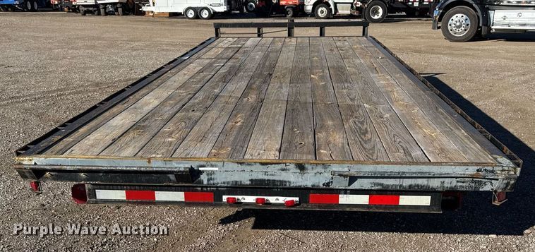 image for item EG2305 2013 Carry-On utility trailer