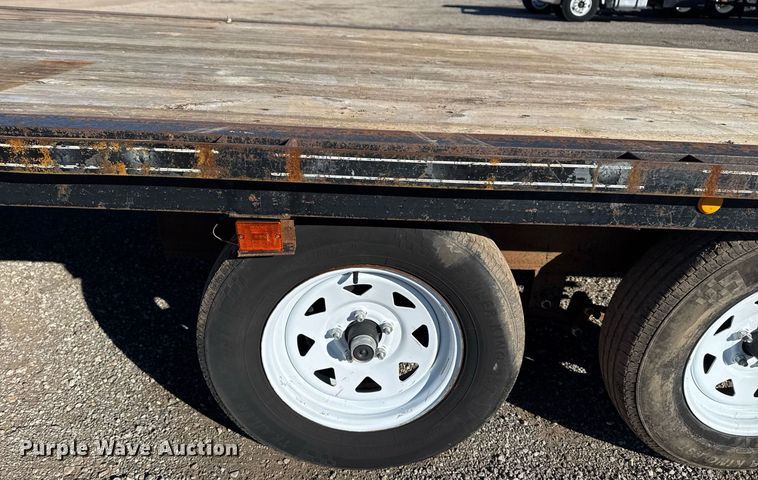 image for item EG2305 2013 Carry-On utility trailer