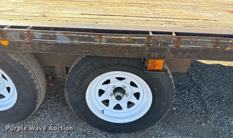 image for item EG2305 2013 Carry-On utility trailer