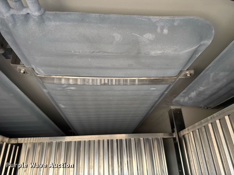 image for item EG2319 2018 Ford E450 Super Duty refrigerated truck