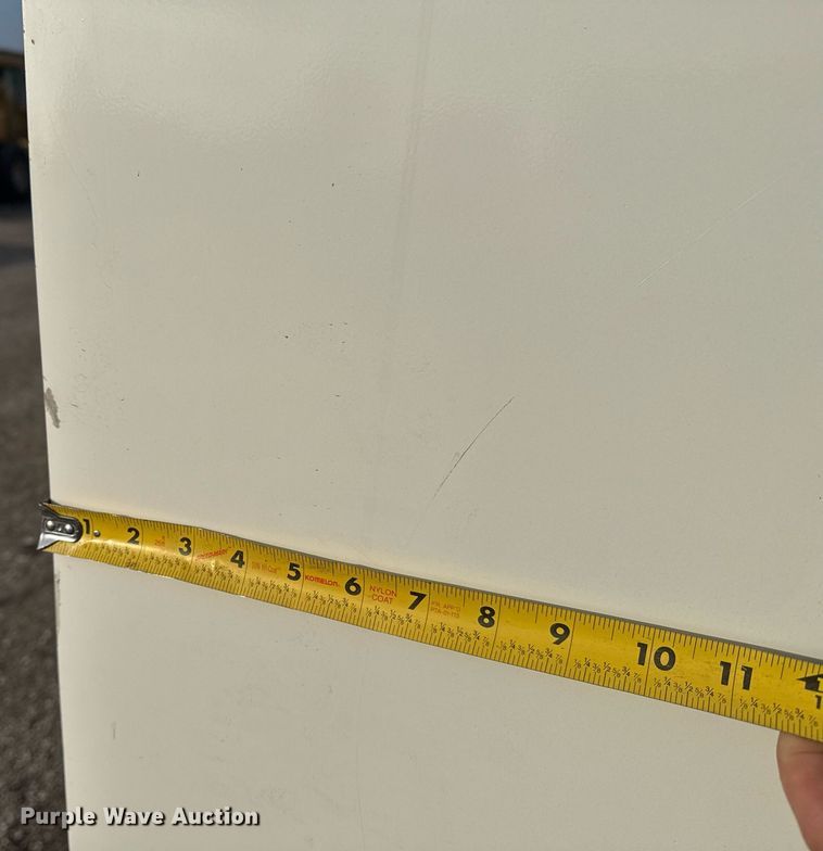 image for item EG2319 2018 Ford E450 Super Duty refrigerated truck