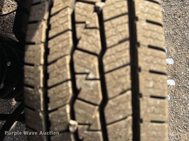 image for item EG2319 2018 Ford E450 Super Duty refrigerated truck