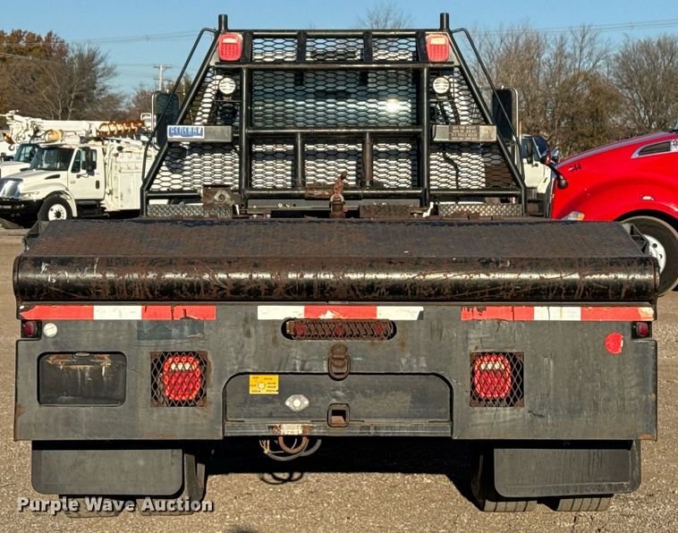 image for item EG2334 2006 Ford F750 Super Duty SuperCab flatbed truck