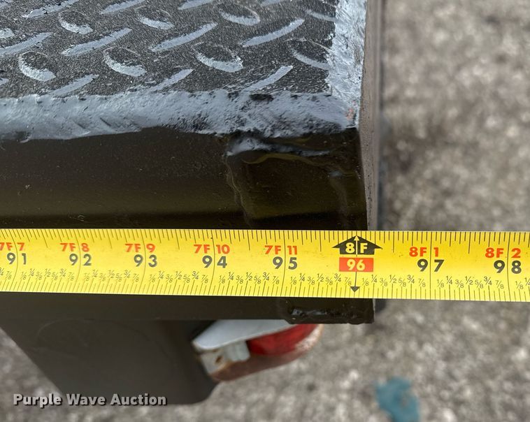 image for item EG2369 2005 Ford F550 Super Duty flatbed truck