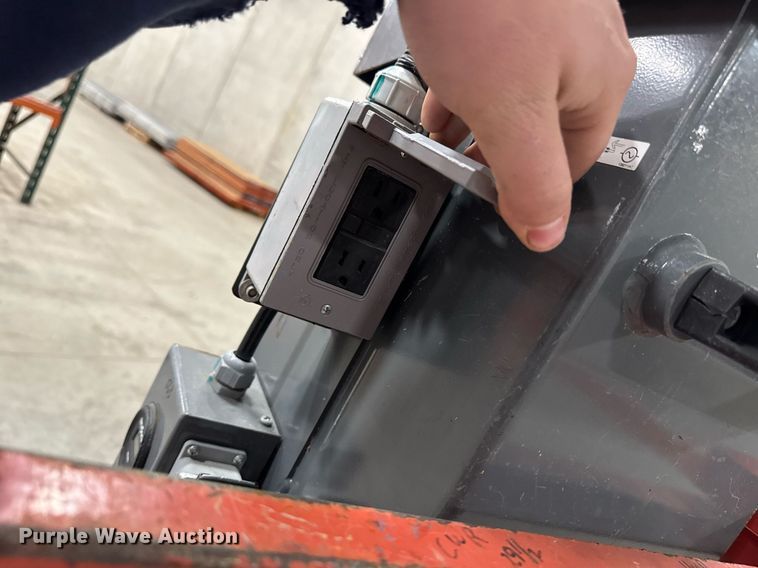 image for item EG7070 2017 Skyjack SJ16 vertical lift