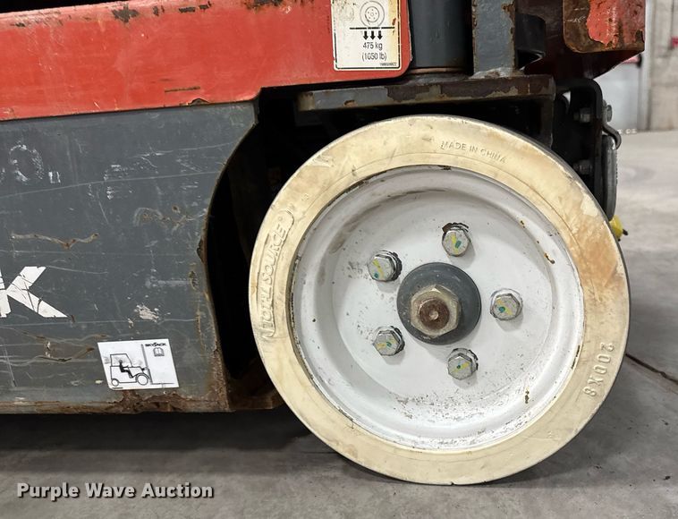 image for item EG7070 2017 Skyjack SJ16 vertical lift