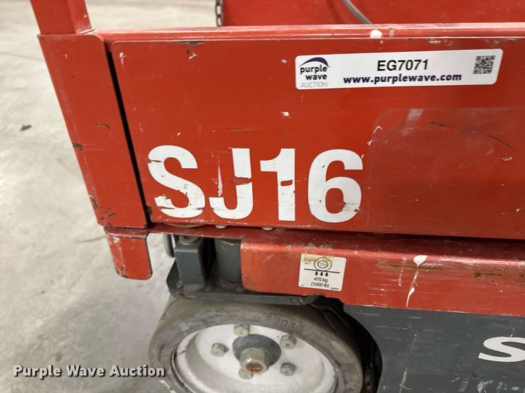 image for item EG7071 2017 Skyjack SJ16 vertical lift