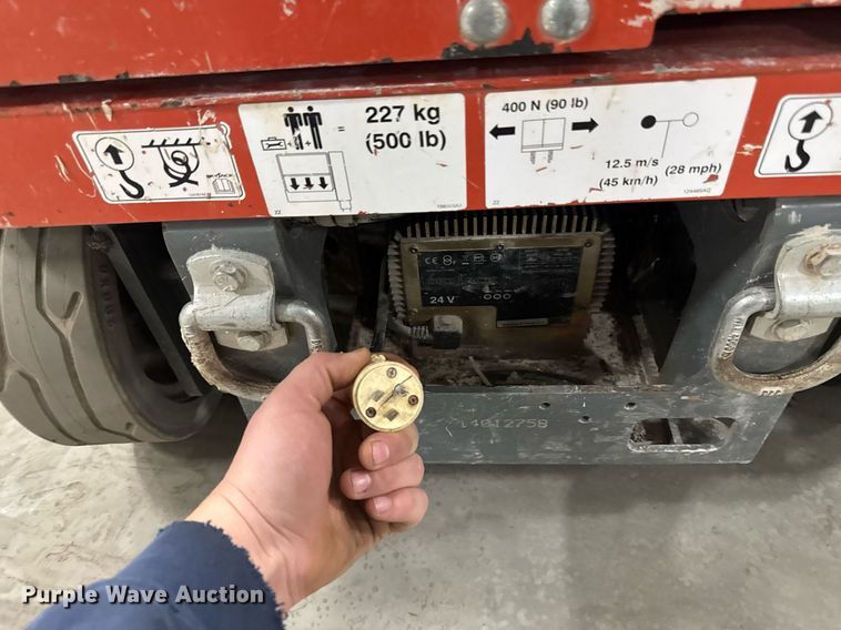 image for item EG7071 2017 Skyjack SJ16 vertical lift