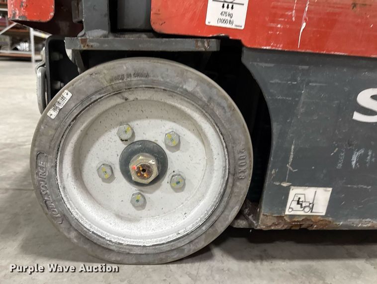 image for item EG7071 2017 Skyjack SJ16 vertical lift