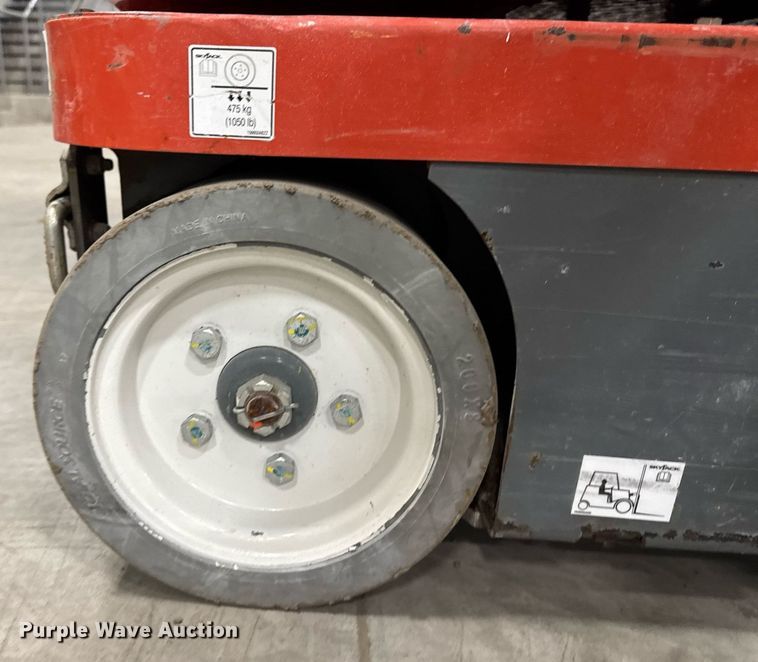 image for item EG7072 2017 Skyjack SJ16 vertical lift