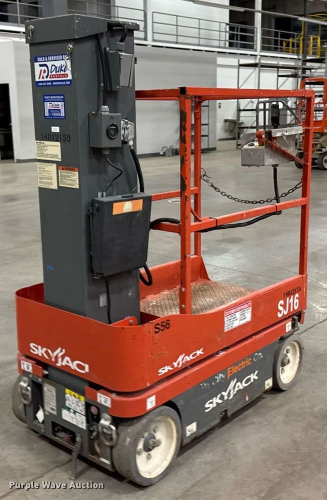 image for item EG7073 Skyjack SJ16 vertical lift