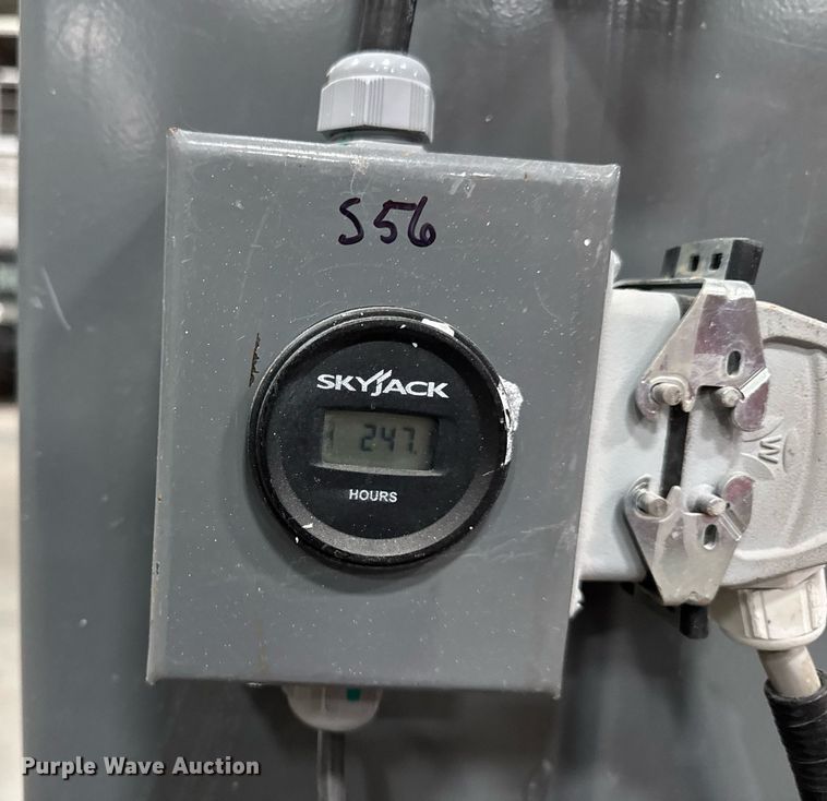 image for item EG7073 Skyjack SJ16 vertical lift