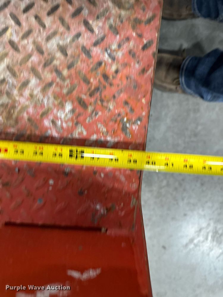 image for item EG7073 Skyjack SJ16 vertical lift