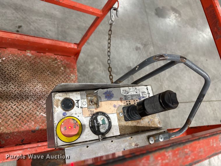 image for item EG7073 Skyjack SJ16 vertical lift