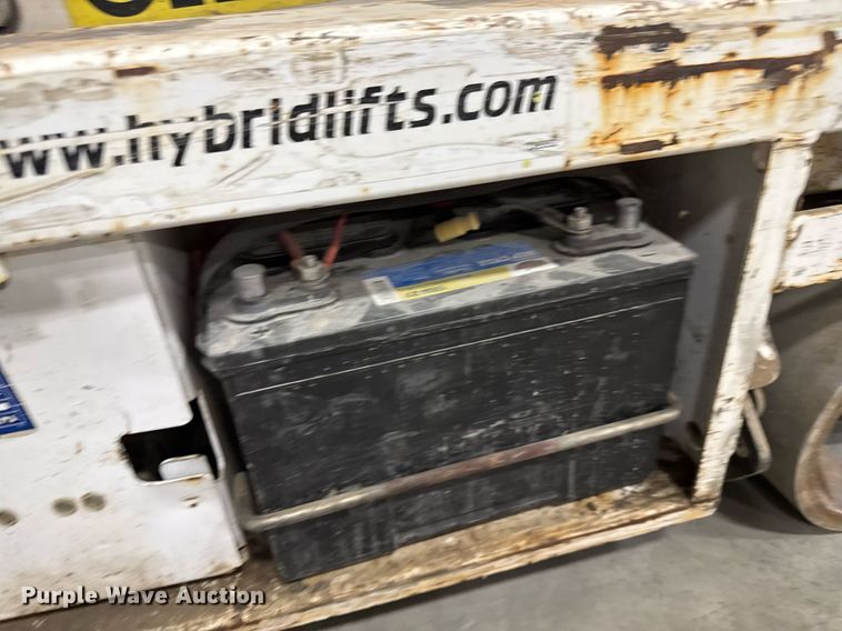 image for item EG7074 2015 Hy-Brid HB-1430 scissor lift