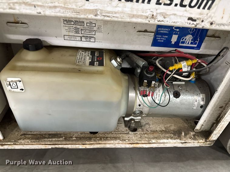 image for item EG7074 2015 Hy-Brid HB-1430 scissor lift