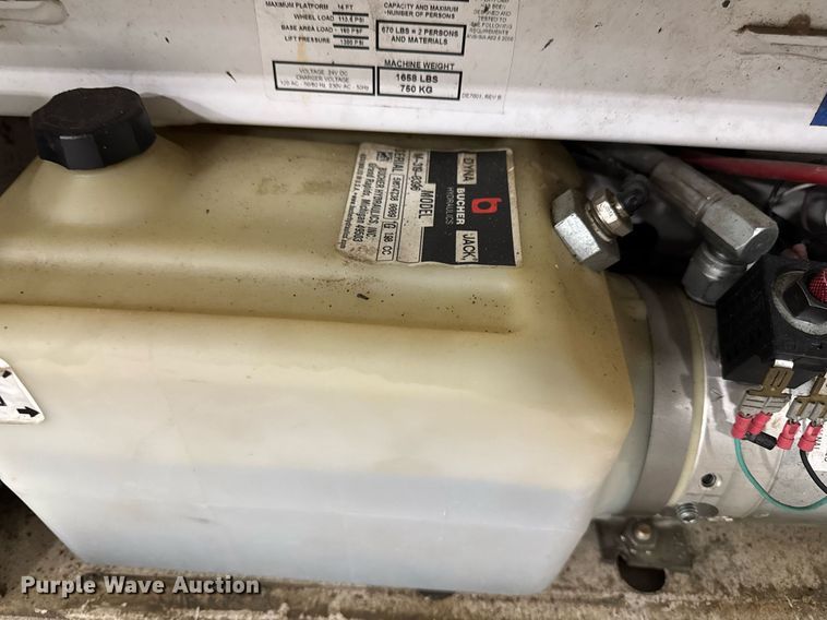 image for item EG7074 2015 Hy-Brid HB-1430 scissor lift