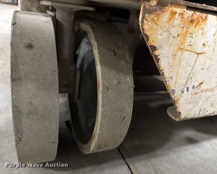 image for item EG7074 2015 Hy-Brid HB-1430 scissor lift