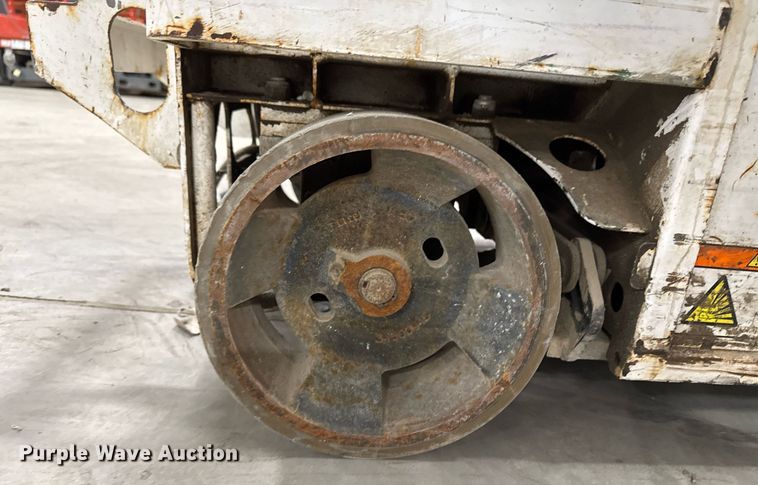 image for item EG7074 2015 Hy-Brid HB-1430 scissor lift