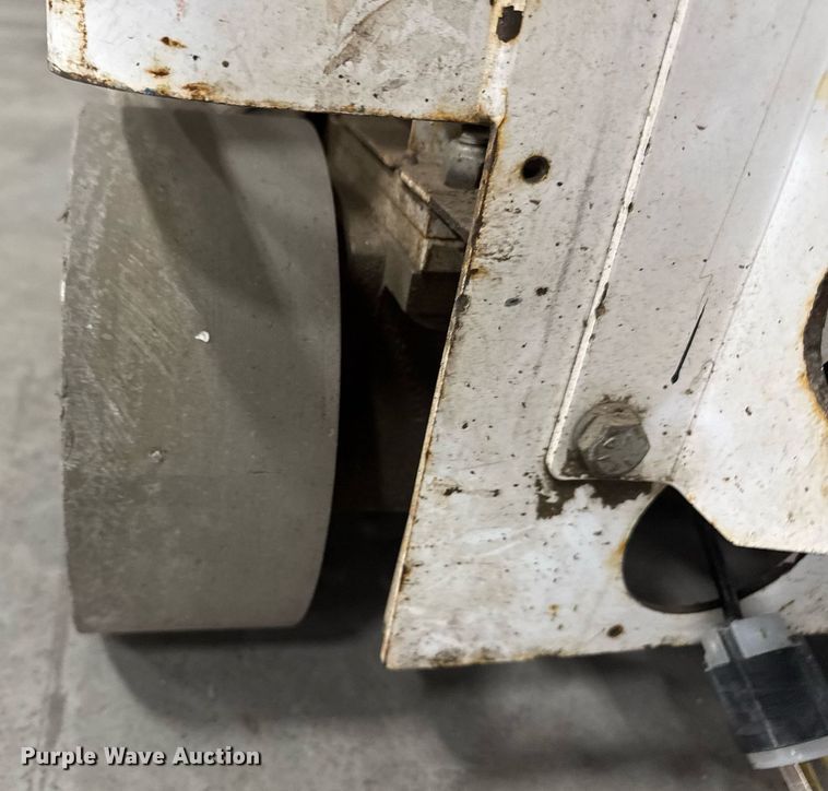 image for item EG7074 2015 Hy-Brid HB-1430 scissor lift