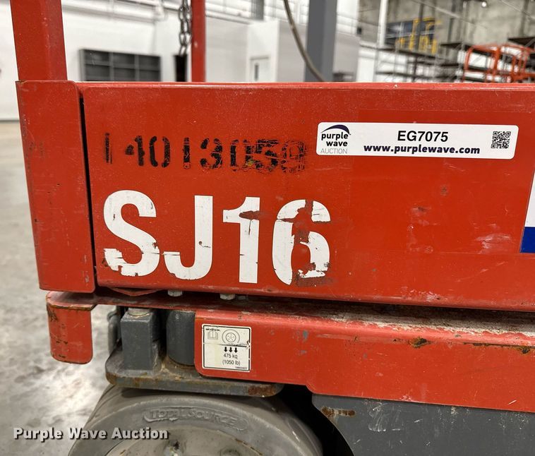 image for item EG7075 2017 Skyjack SJ16 vertical lift