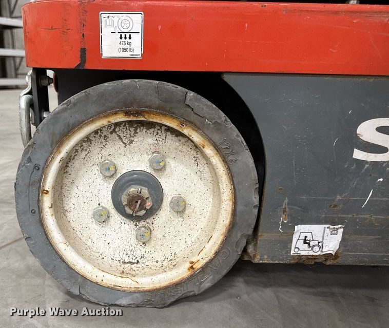 image for item EG7076 2017 Skyjack SJ16 vertical lift