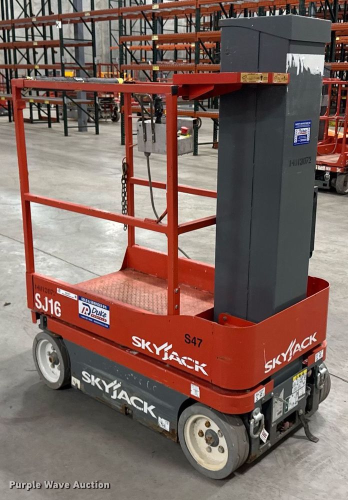 image for item EG7077 Skyjack SJ16 vertical lift