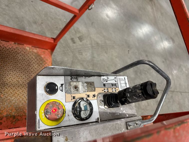 image for item EG7078 2017 Skyjack SJ16 vertical lift