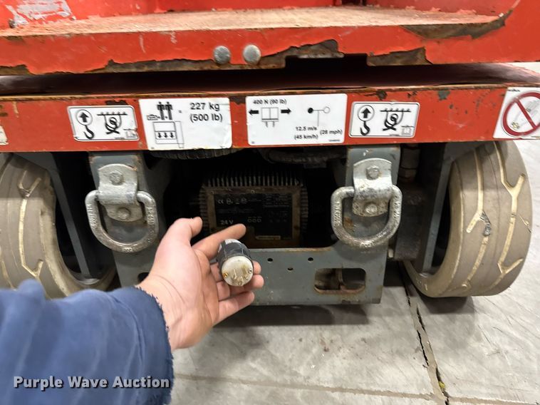 image for item EG7079 2017 Skyjack SJ16 vertical lift