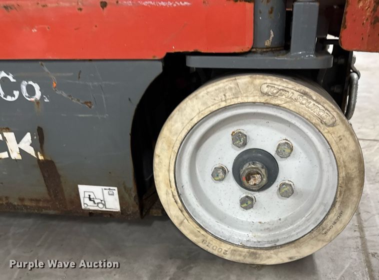 image for item EG7079 2017 Skyjack SJ16 vertical lift