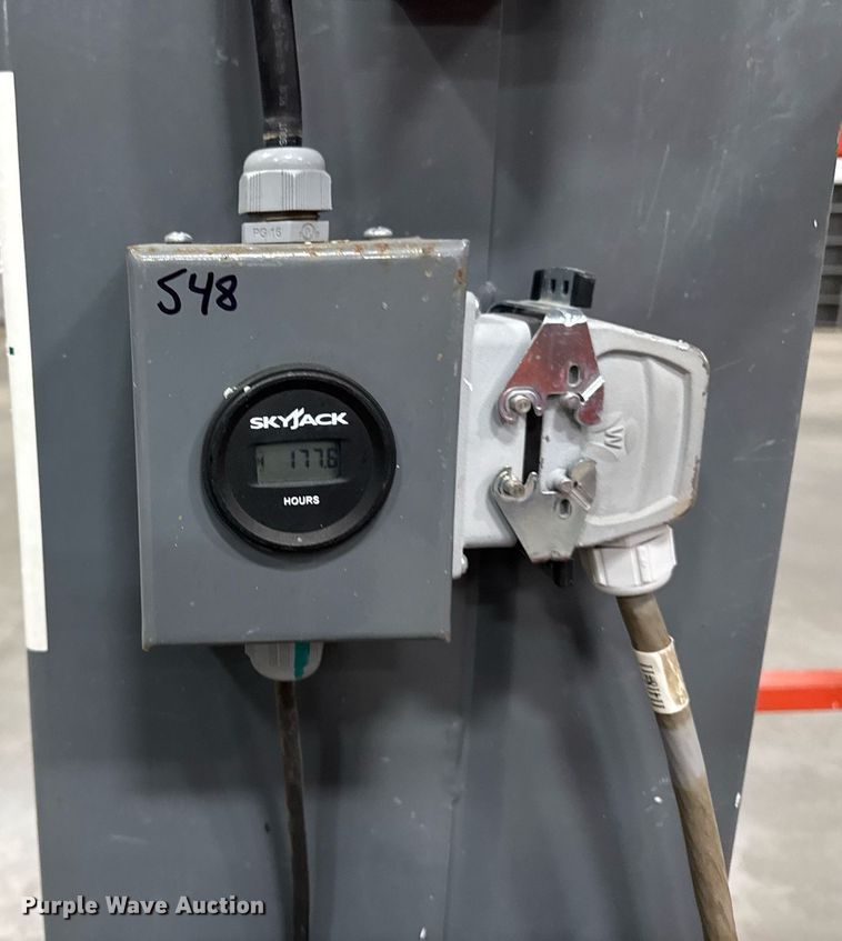 image for item EG7080 2017 Skyjack SJ16 vertical lift