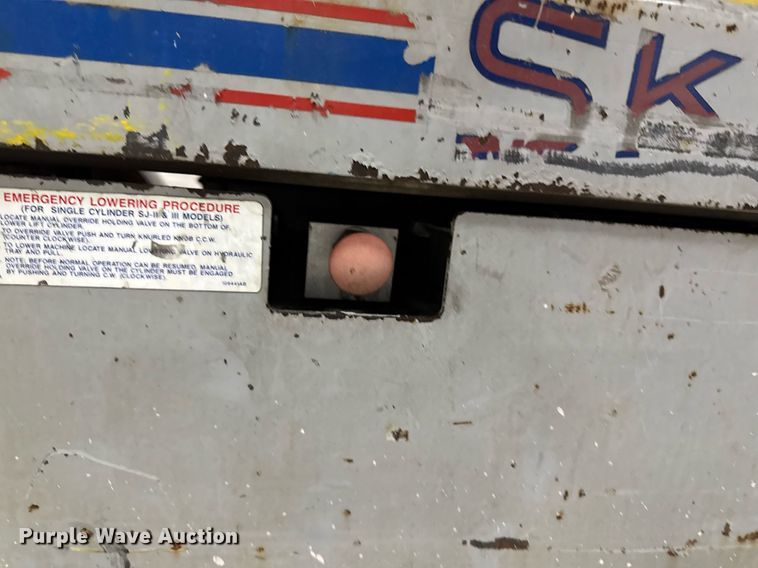 image for item EG7081 1999 Skyjack SJ-4620 scissor lift