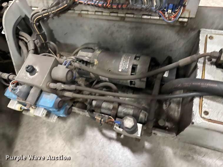 image for item EG7081 1999 Skyjack SJ-4620 scissor lift