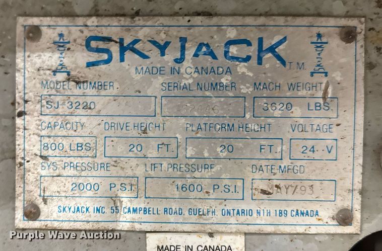image for item EG7082 1993 Skyjack SJ-3220 scissor lift