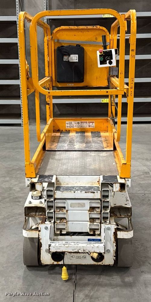 image for item EG7083 2016 Hy-Brid HB-1430 scissor lift
