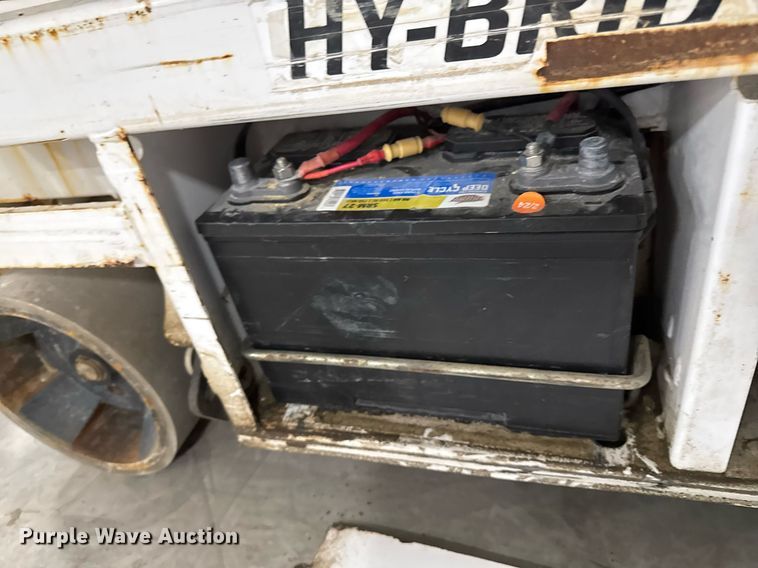 image for item EG7083 2016 Hy-Brid HB-1430 scissor lift